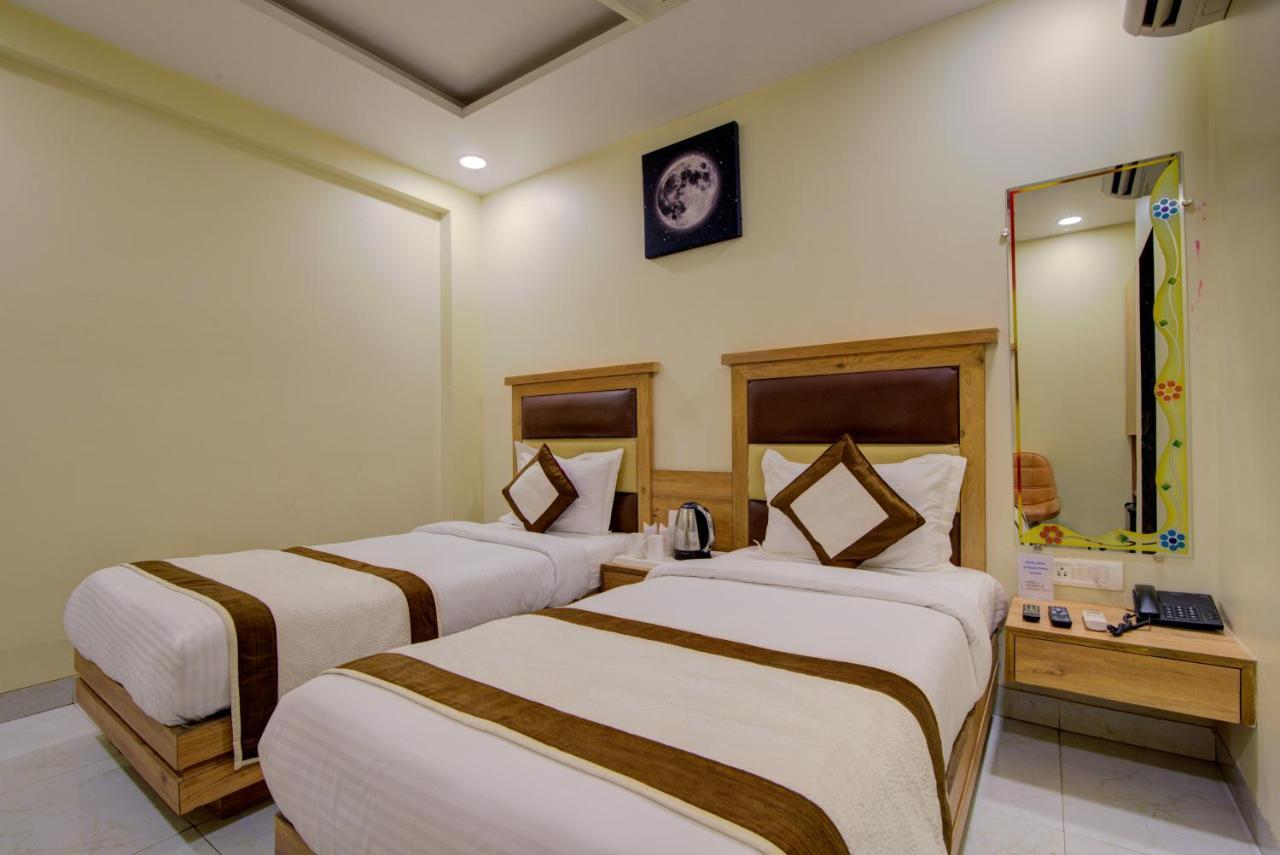 Ab Hotel - Hotel Amar Itl - Street No 7 - Chuna Mandi, Pahar Ganj New Delhi Extérieur photo