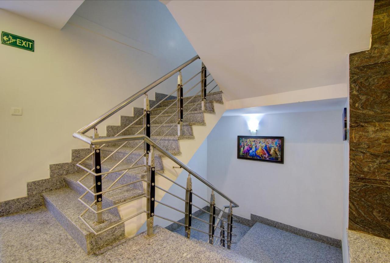 Ab Hotel - Hotel Amar Itl - Street No 7 - Chuna Mandi, Pahar Ganj New Delhi Extérieur photo
