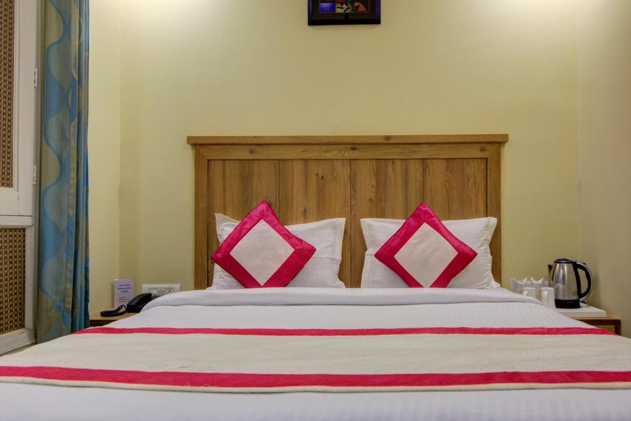 Ab Hotel - Hotel Amar Itl - Street No 7 - Chuna Mandi, Pahar Ganj New Delhi Extérieur photo